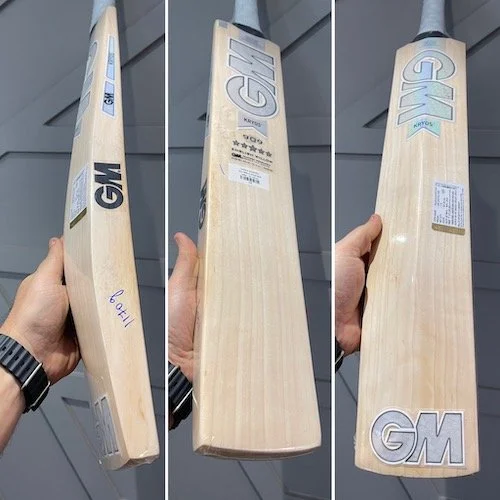 GM Kryos 909 Cricket Bat