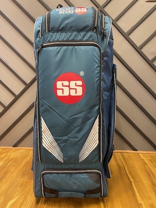 SS VA900 Duffle Bag