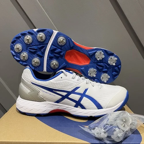 Asics 350 Not Out Spikes