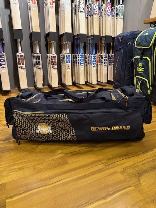 MRF Genius Grand Kitbag