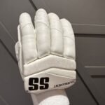 Sunridges Tournament Batting Gloves