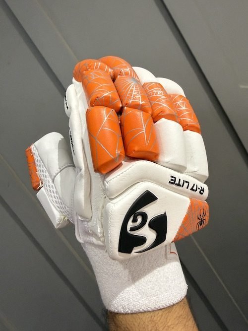 SG RP Lite batting gloves