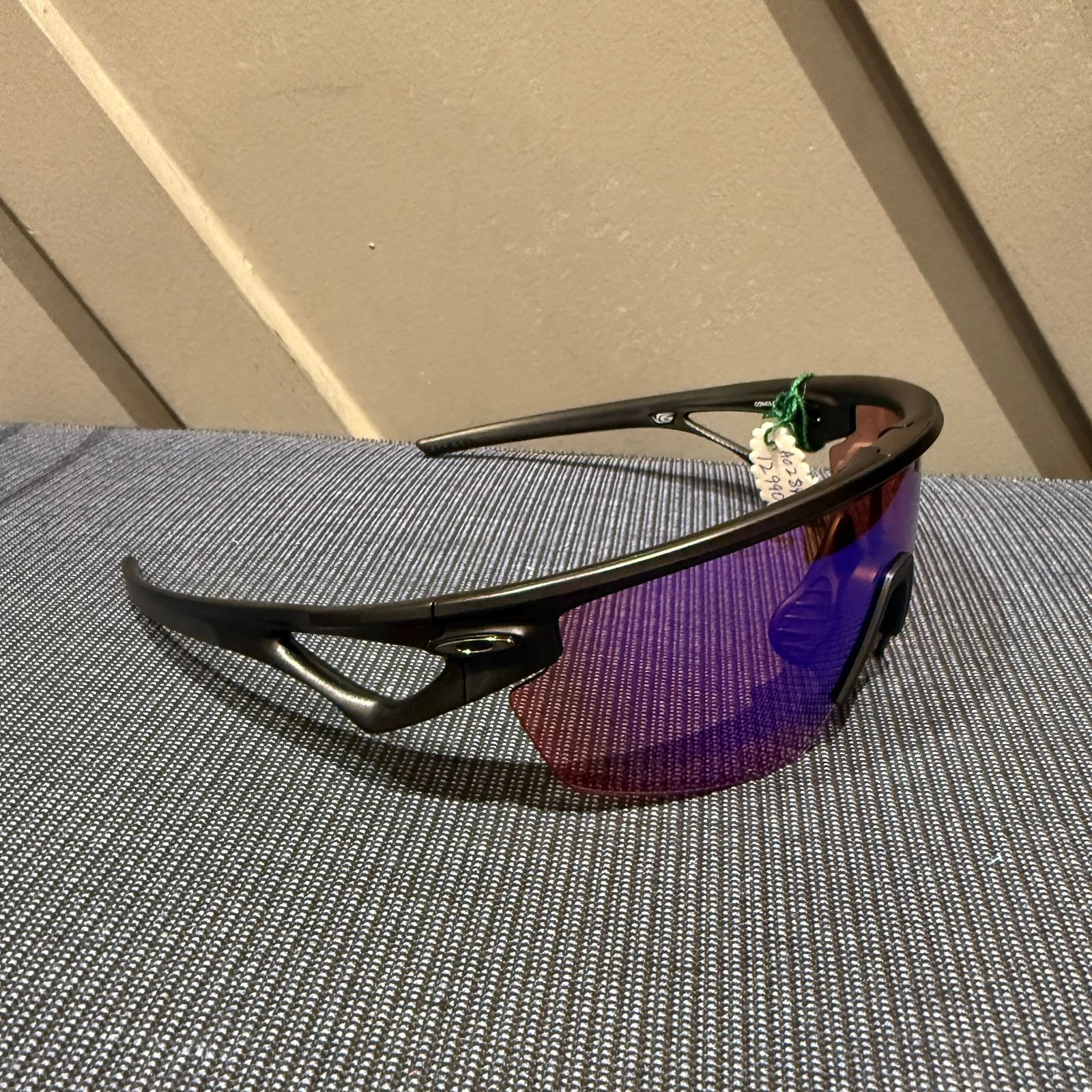 Oakley Sphaera Sunglasses