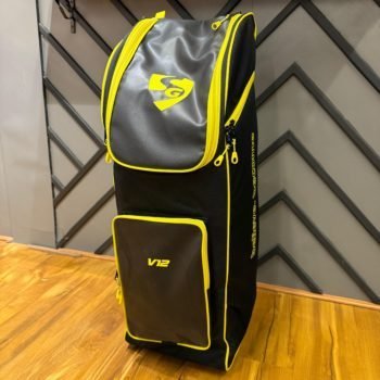 SG V12 Wheelie Duffle Junior