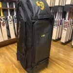 SG V12 Wheelie Duffle