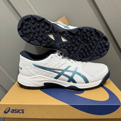 Asics Gel Peake 2 Cricket Shoes