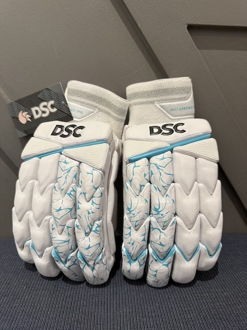 DSC Pro Batting Gloves