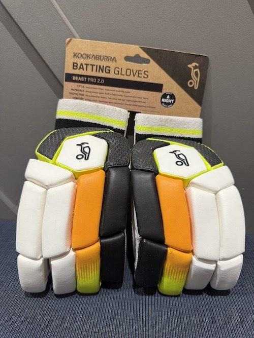 kookaburra beast pro 2.0 Batting gloves sale