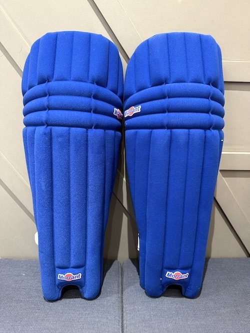 Morrant International Ultralite Legguard Blue