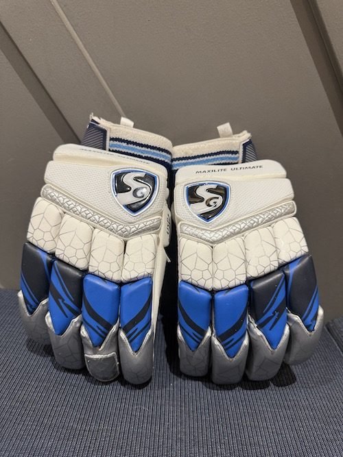 SG Maxilite Ultimate Batting gloves Sale