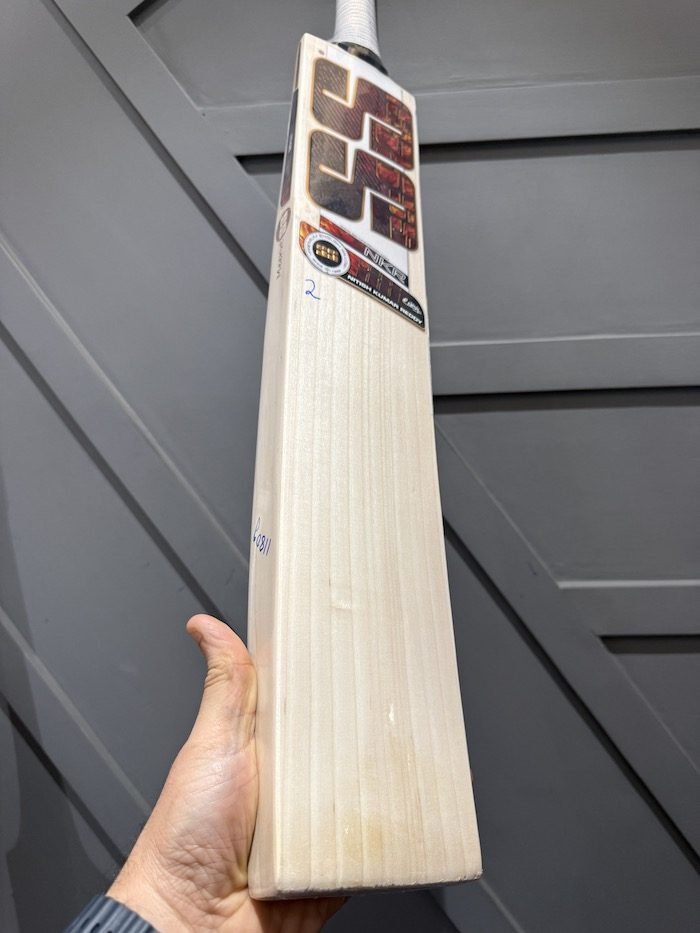 SS Nitish Kumar Reddy Players Cricket Bat