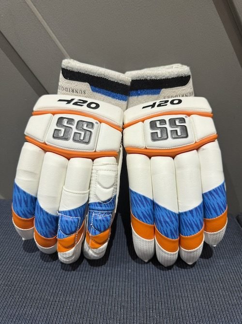 SS T20 Batting gloves Sale