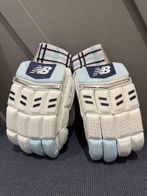 New Balance TC 8i Batting Gloves