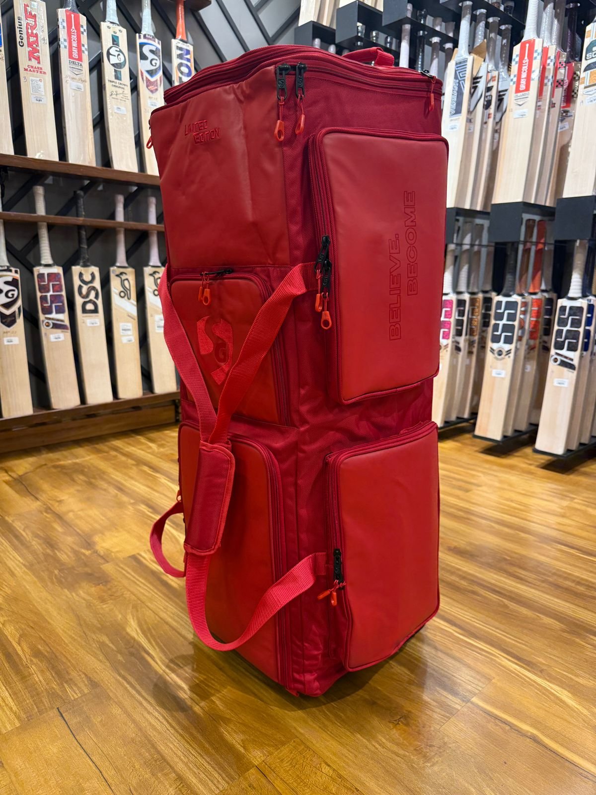 SG 22 Yard Trunk Player Kitbag