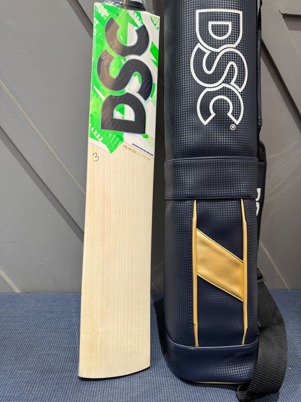 DSC Players Bat