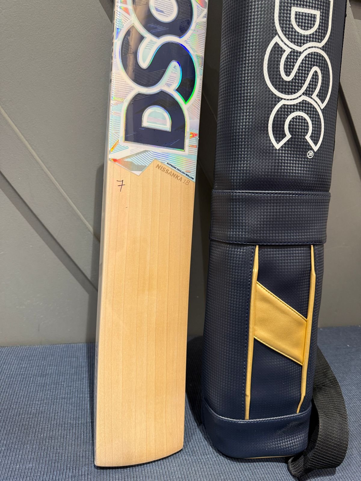 DSC Players Bat