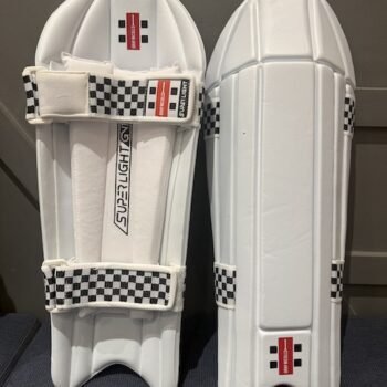 Gray Nicolls SUPERLIGHT GN1 Wicket keeping legguard