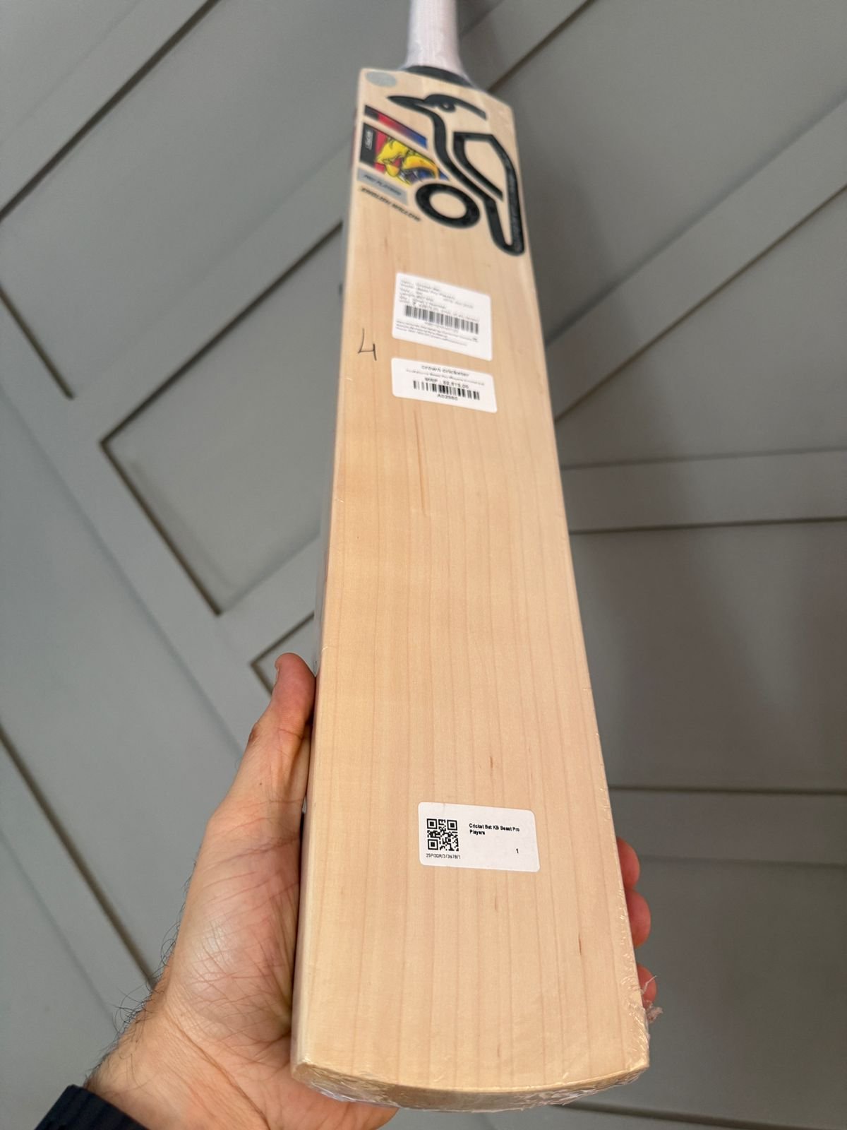 Kookaburra Beast Pro Players Cricket Bat