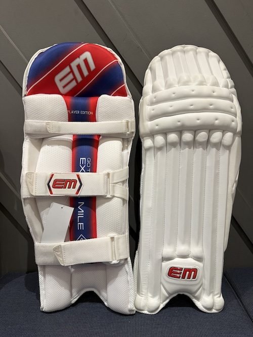 EM PLayer Edition Cricket Legguard