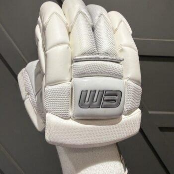EM Ultimate Pro Batting gloves
