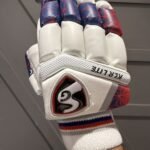 SG KLR Lite batting gloves