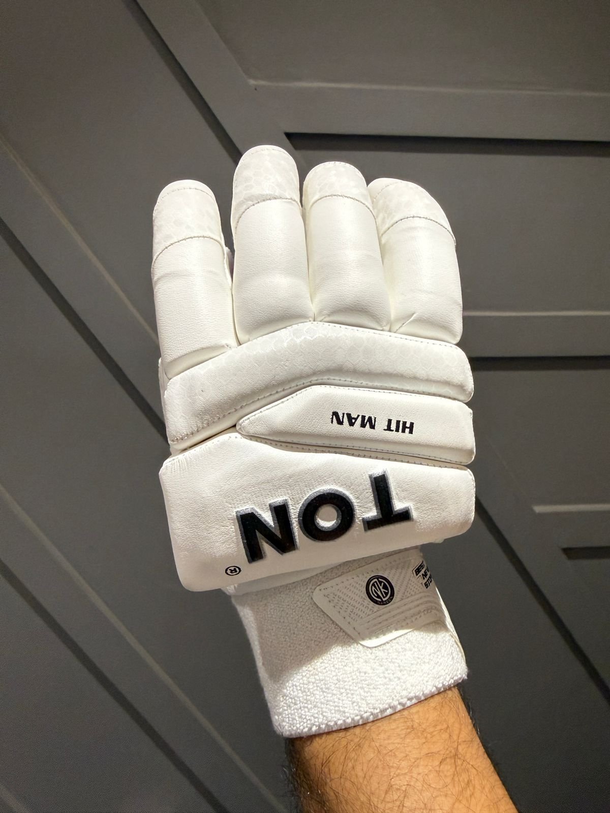 Ss ton Hitman batting gloves