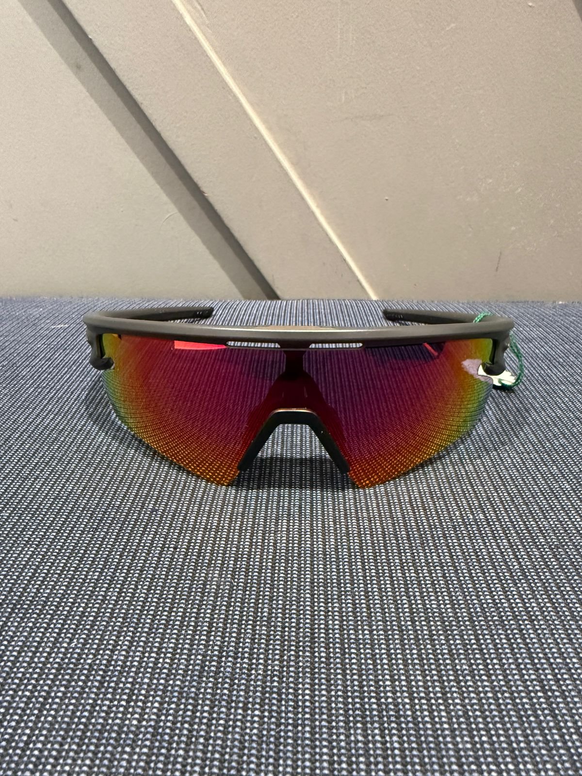 Oakley Sphaera Sunglasses