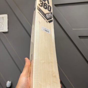 EM 360 NUMBER 17 CRICKET BAT
