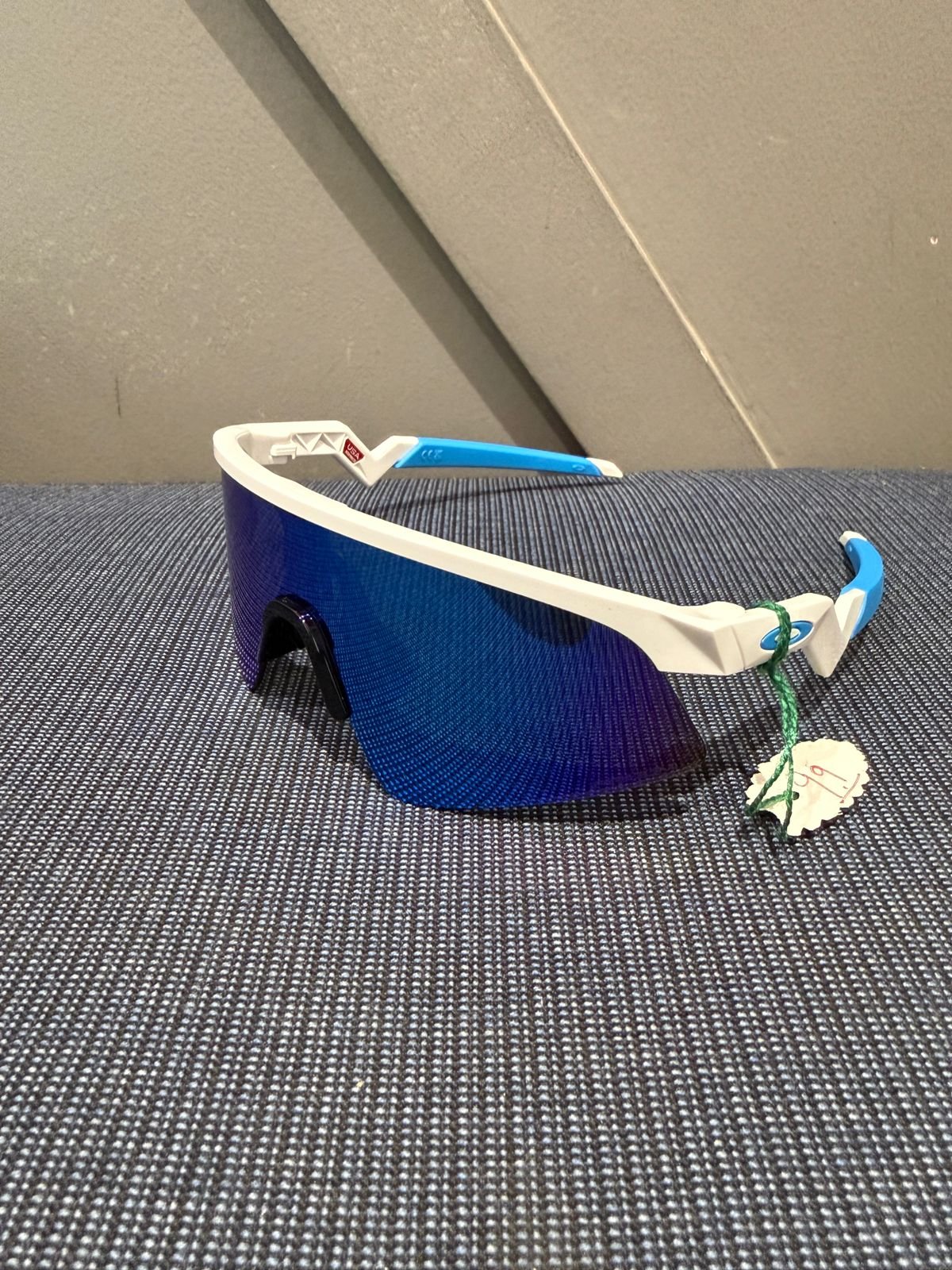 Oakley Resistor Sweep Youth Sunglasses