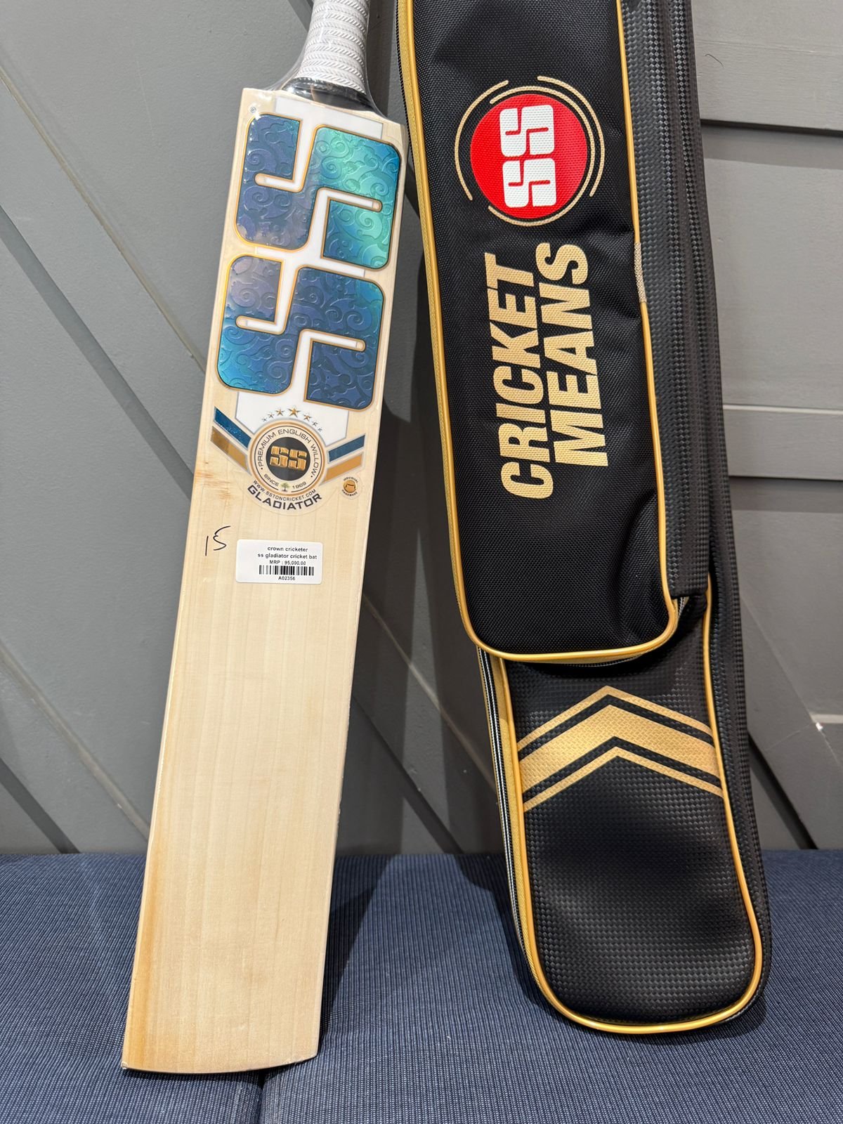 SS gladiator cricket bat