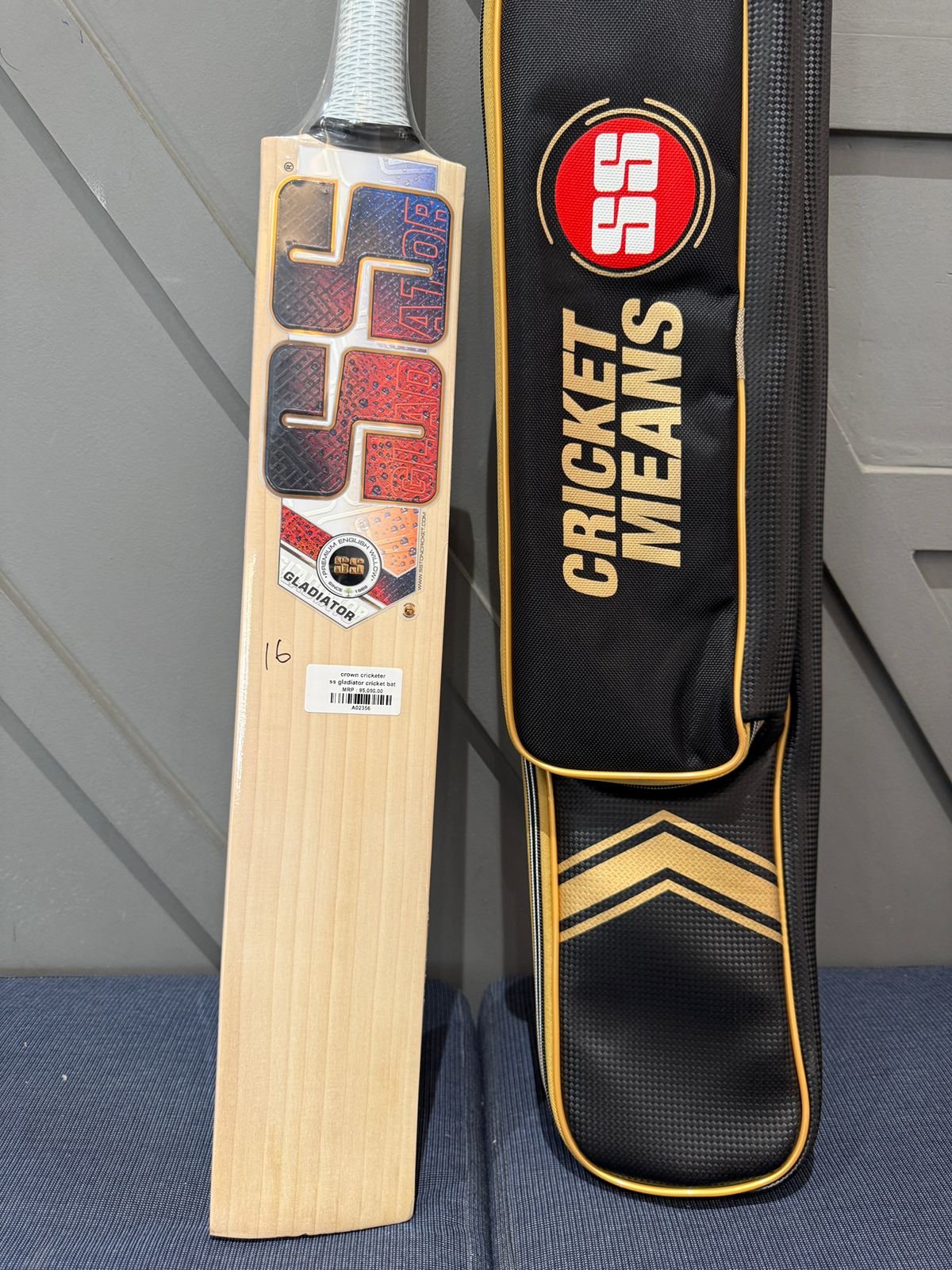 SS gladiator cricket bat