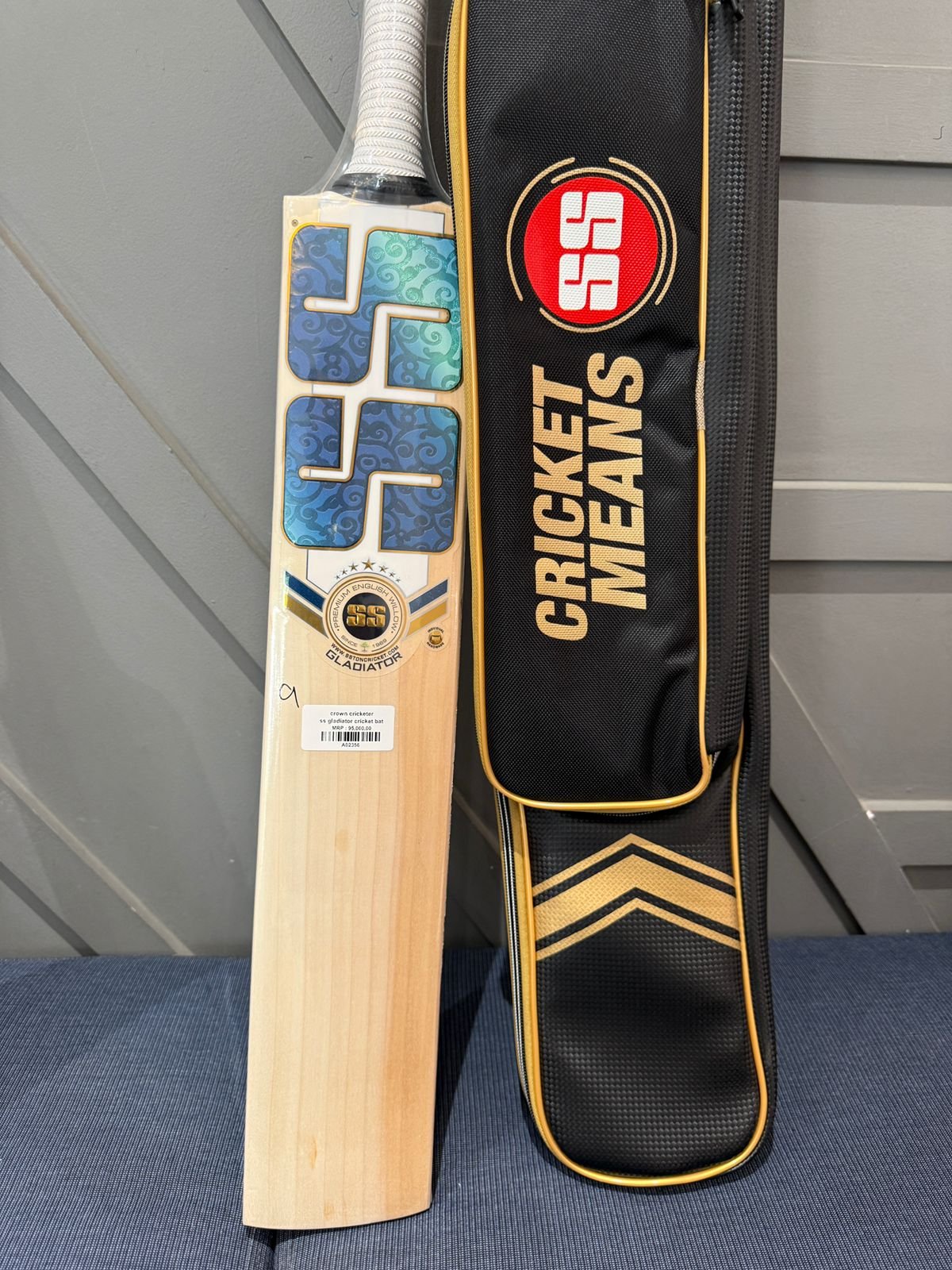 SS gladiator cricket bat
