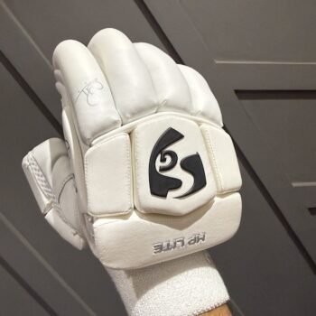 SG HP Lite batting gloves