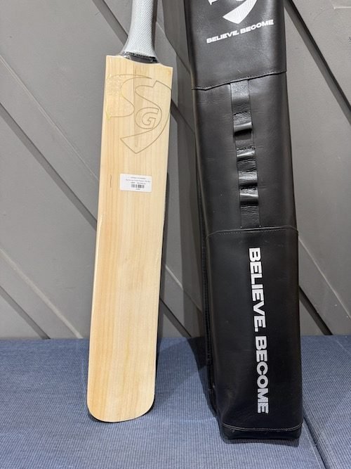 Sg Sunny Gold Classic Original Limited EDITION CRICKET  Bat