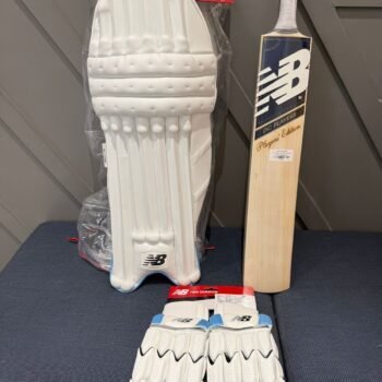 New Balance Player Edition Cricket Bat