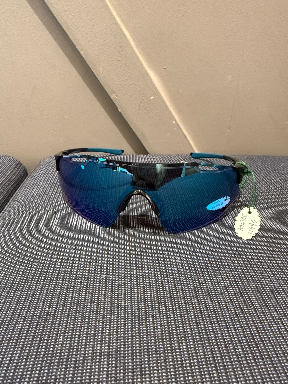 Oakley Cyber Zero Sunglasses