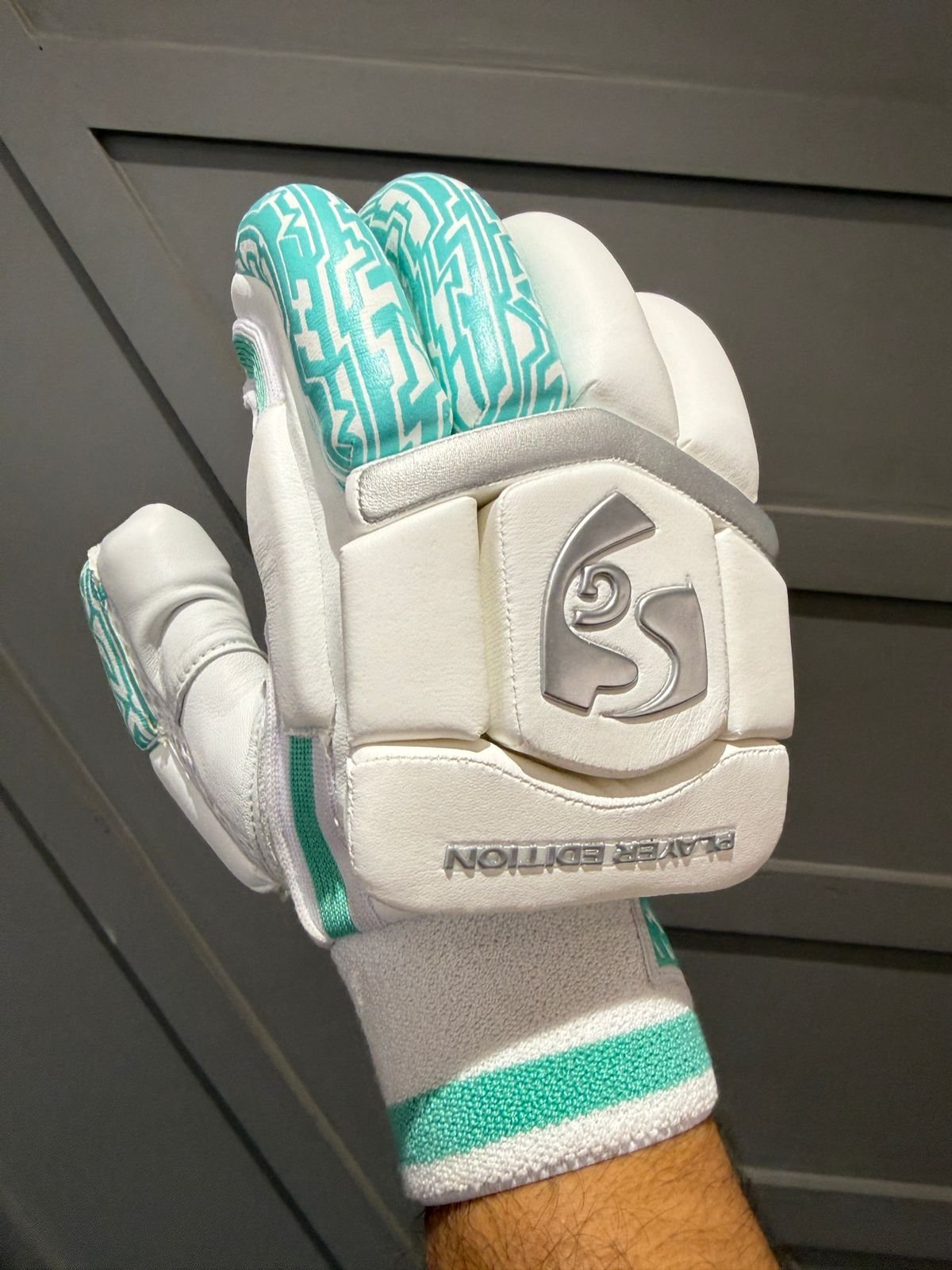 Sg player edition batting gloves