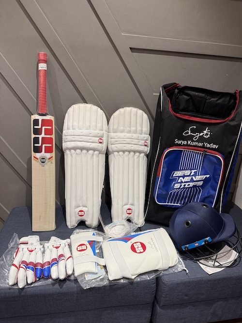 SS SKY CRICKET SET