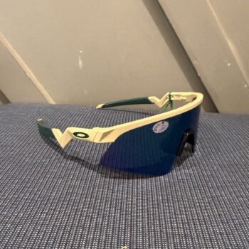 Oakley resistor sunglasses youth
