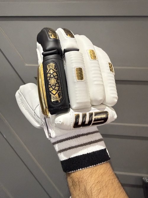 EM PLAYER EDITION BATTING GLOVES