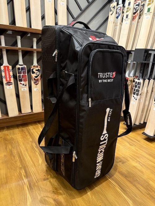 Gray Nicolls Legend Gold Kitbag