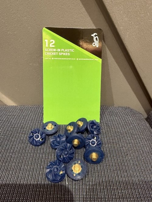 Kookaburra Spare Studs