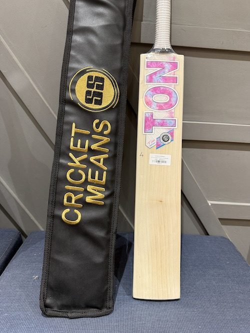 SS Tim Seifert Players  Cricket Bat