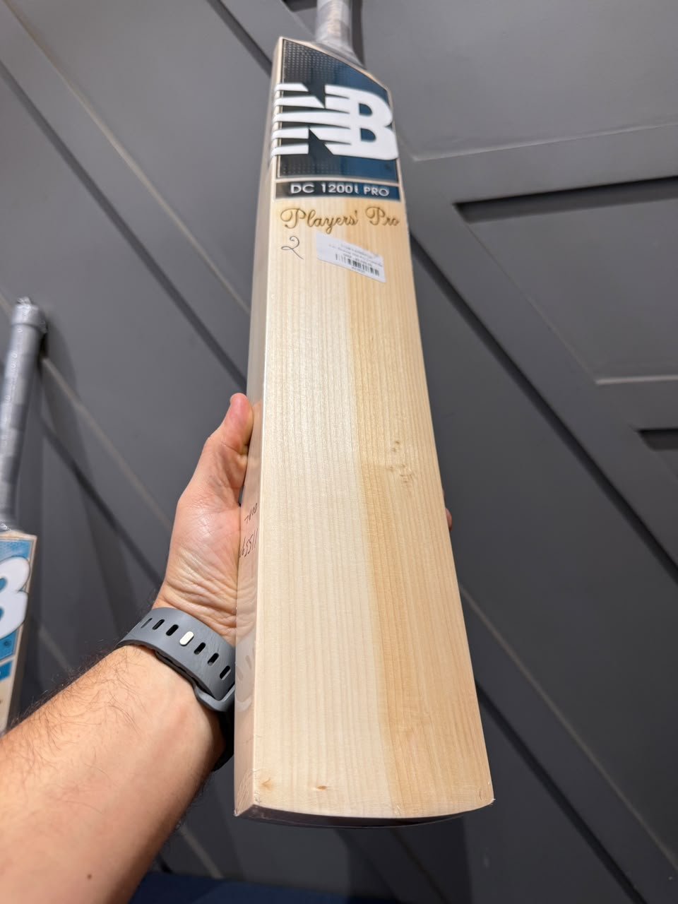 New Balance 1200 Pro Cricket Bat