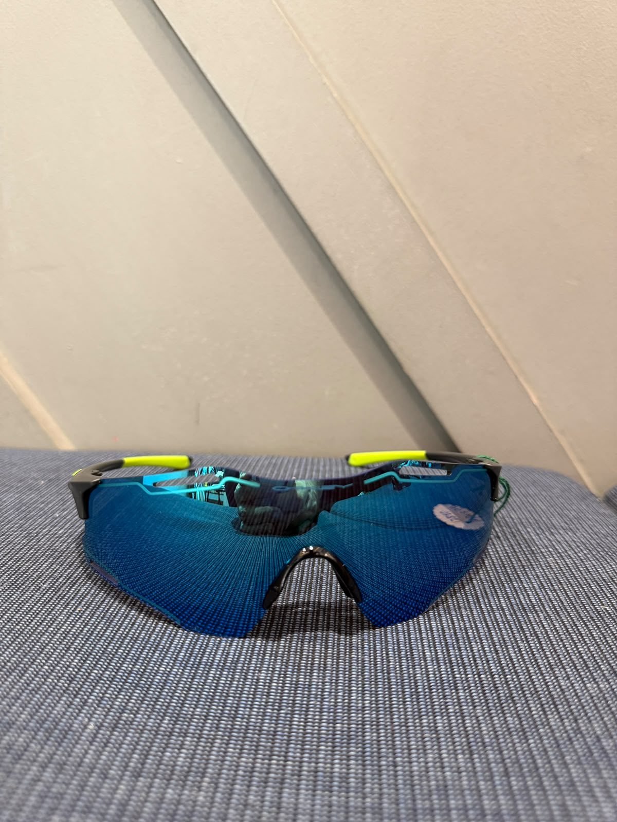 Oakley Cyber Lightning Sunglasses